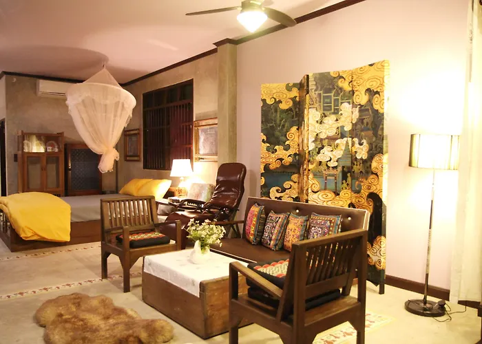 호텔 Bangluang House 2*