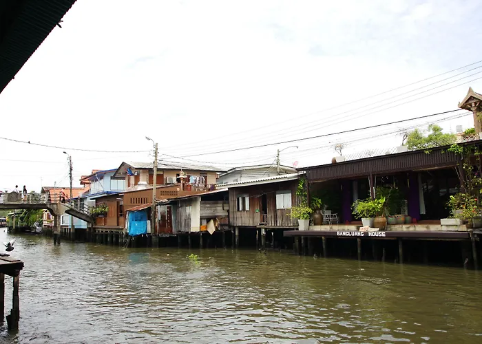 호텔 Bangluang House