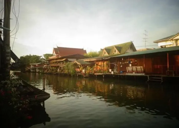 Bangluang House 호텔