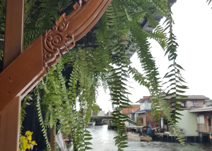 호텔 Bangluang House