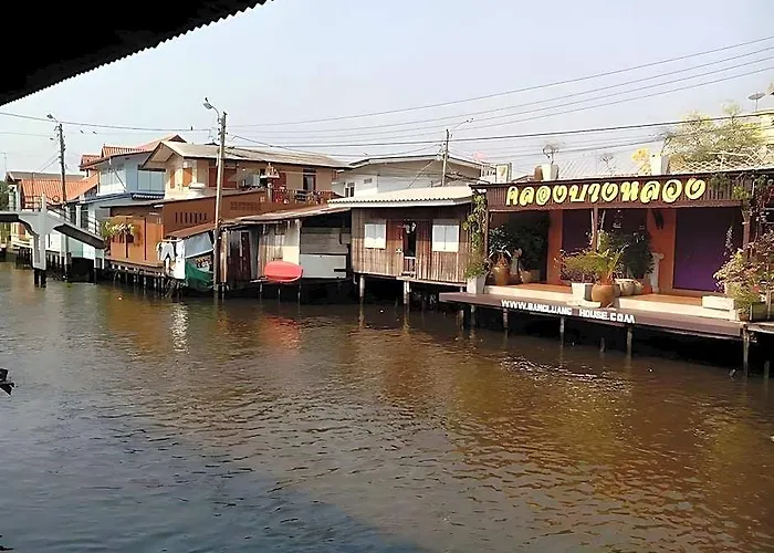 Bangluang House 호텔
